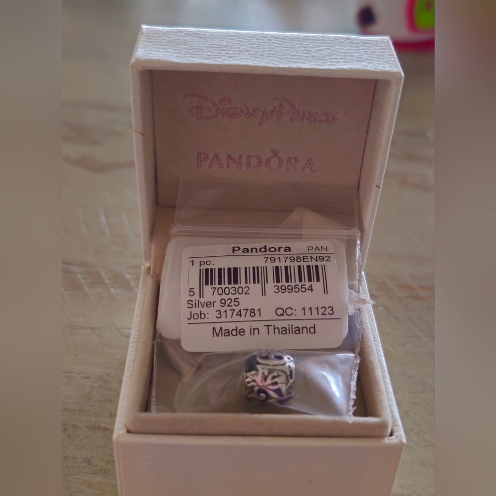 Walt Disney World Disney Parks 2016 Mickey Pandora charm Sterling - Picture 4 of 5